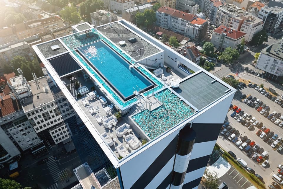 Bird's eye view, City view, Pool view, Swimming pool