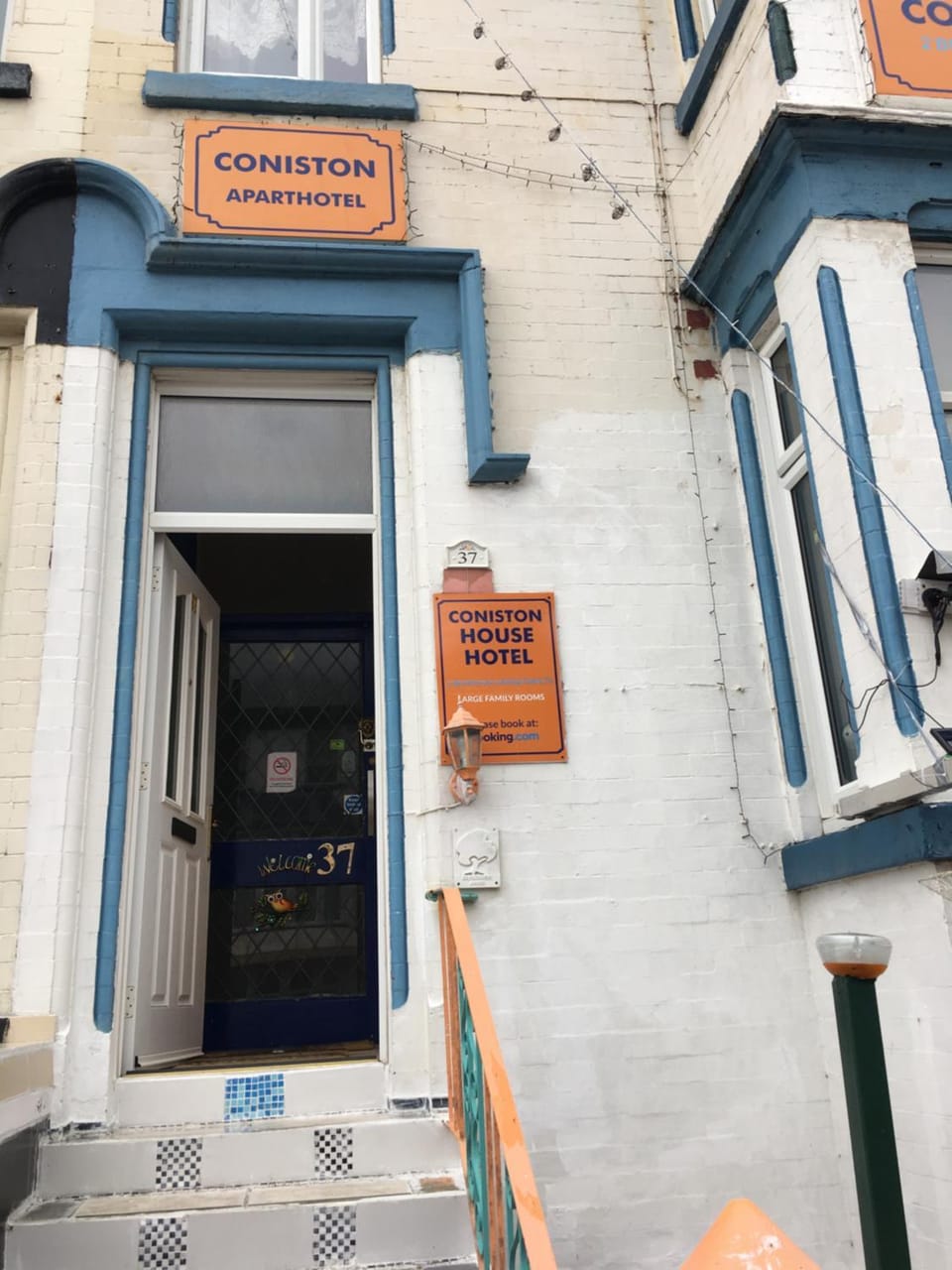 Aparthotel Coniston Apartment in Blackpool