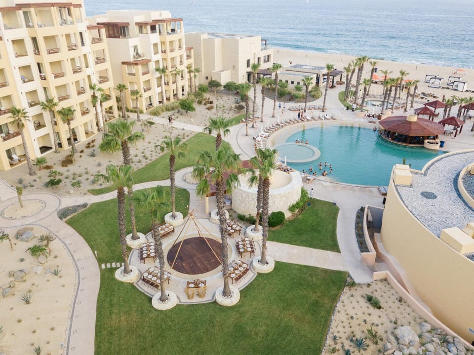 Property building, Beach, Sea view, Swimming pool