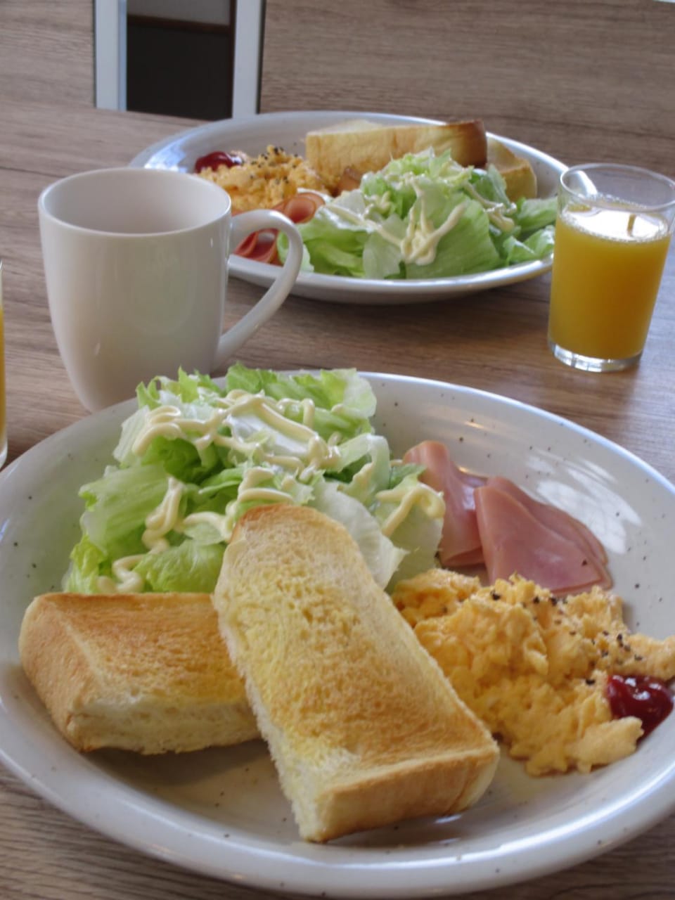 Food and drinks