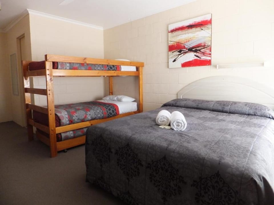 Nagambie Lifestyle Park Campground/ 
RV Resort in Nagambie