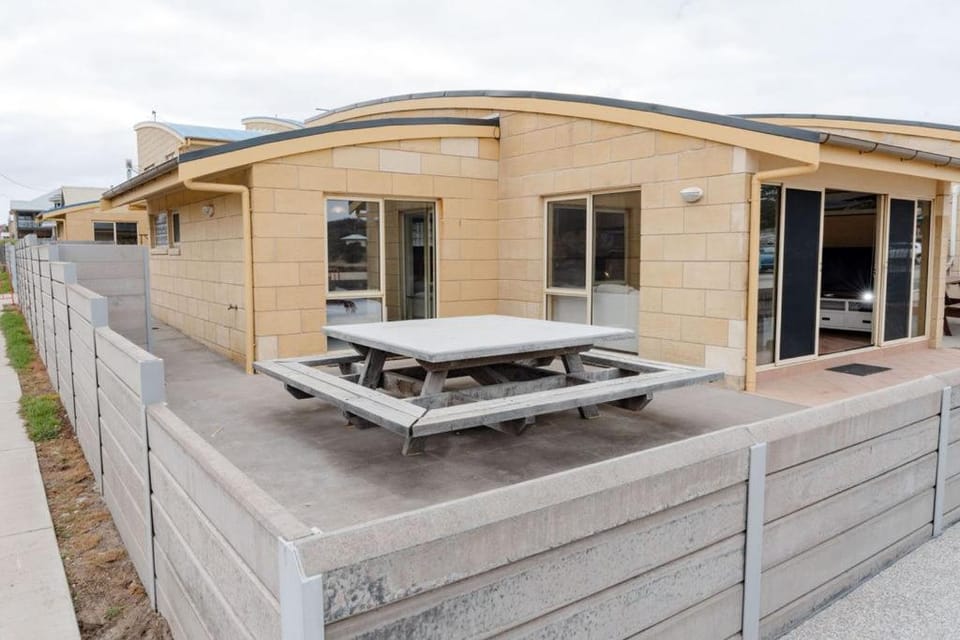 Bayview no 1 Apartment in Port Campbell