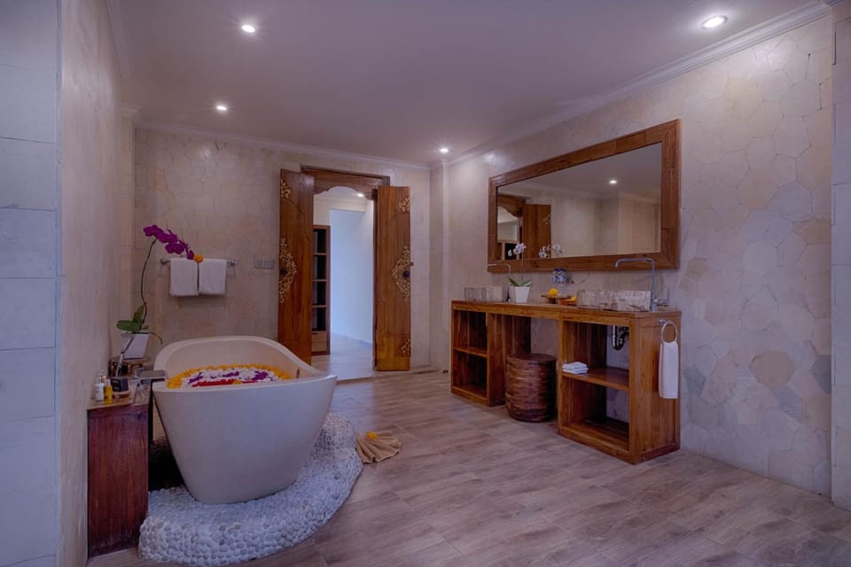 Property building, Bathroom