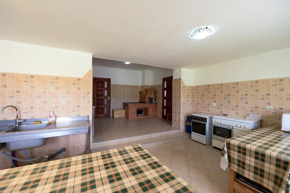 Communal kitchen