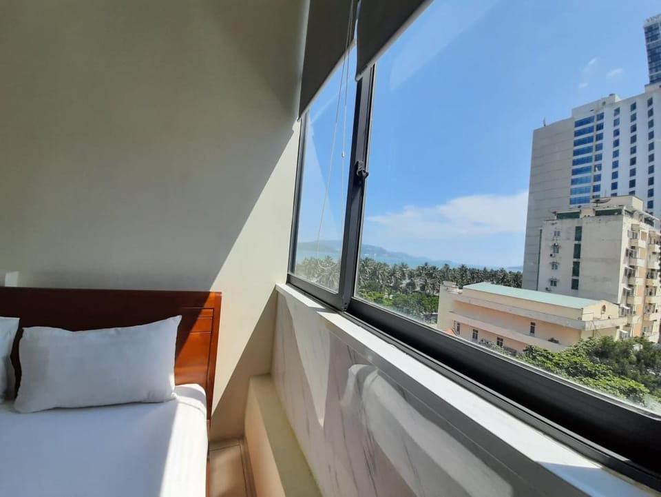 Bed, Day, View (from property/room), Balcony/Terrace, Bedroom