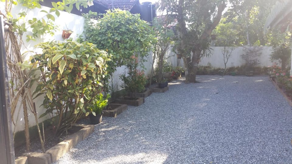 Garden, Garden view