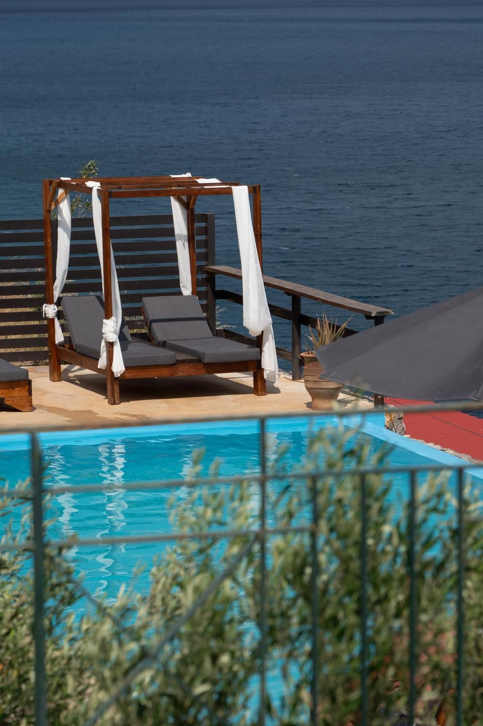 Day, Sea view, Swimming pool, sunbed