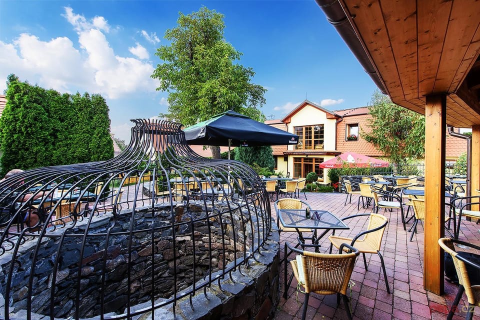 Restaurant/places to eat, Garden