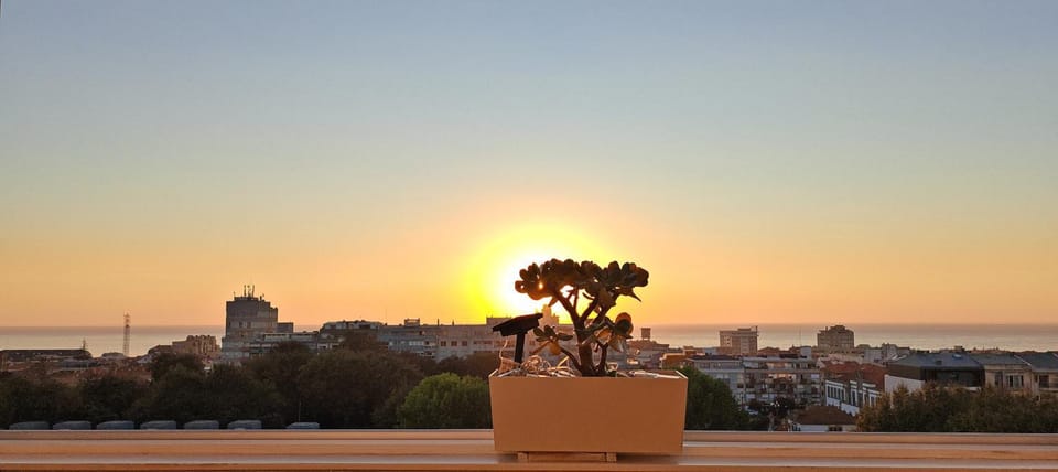 Balcony/Terrace, Balcony/Terrace, City view, Sea view, Sunset