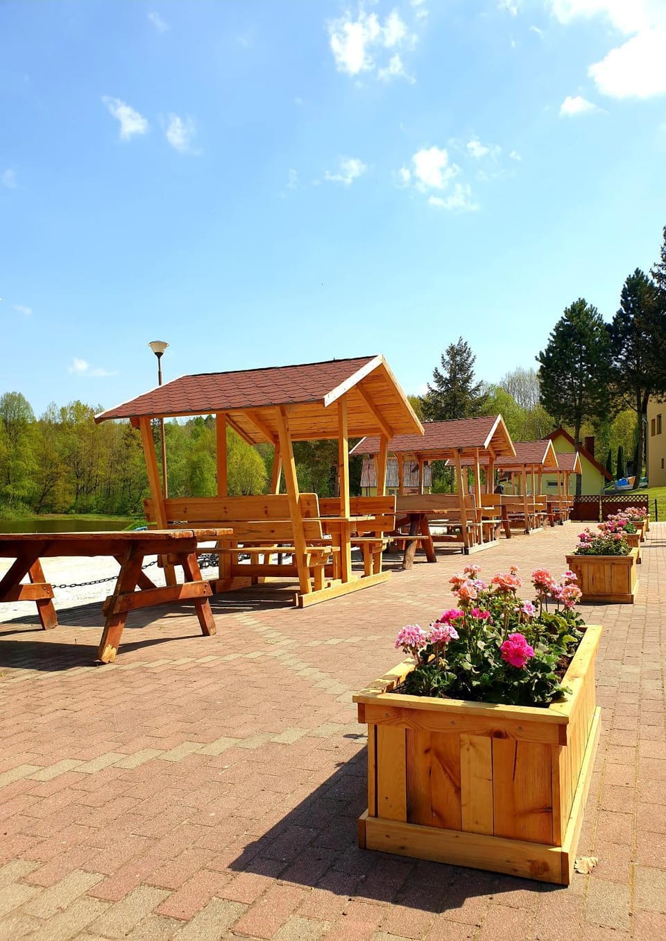 Restaurant/places to eat, Balcony/Terrace