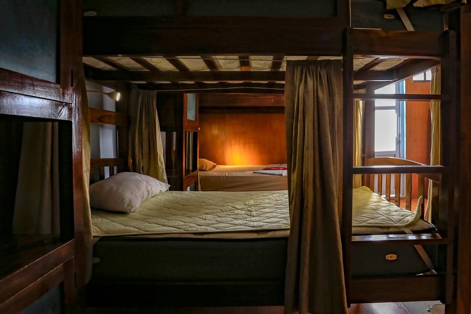 bunk bed