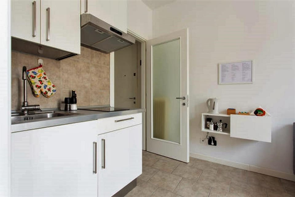 Coffee/tea facilities, Kitchen or kitchenette