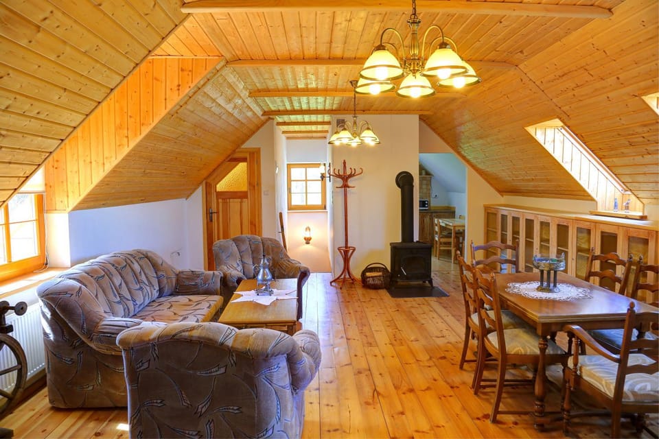 Living room, Seating area, Dining area