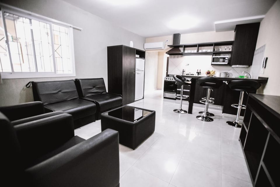 TV and multimedia, Kitchen or kitchenette, Living room, oven