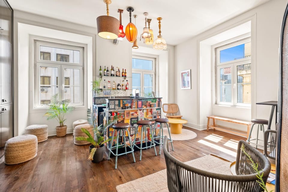 Food and drinks, Seating area