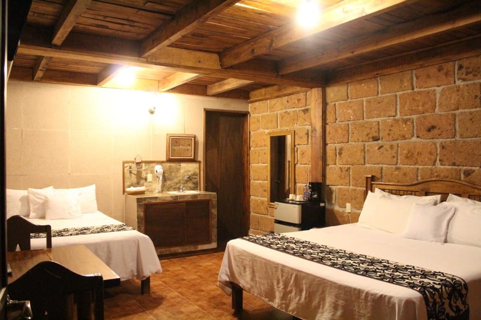 Photo of the whole room, Bedroom, heating, oven