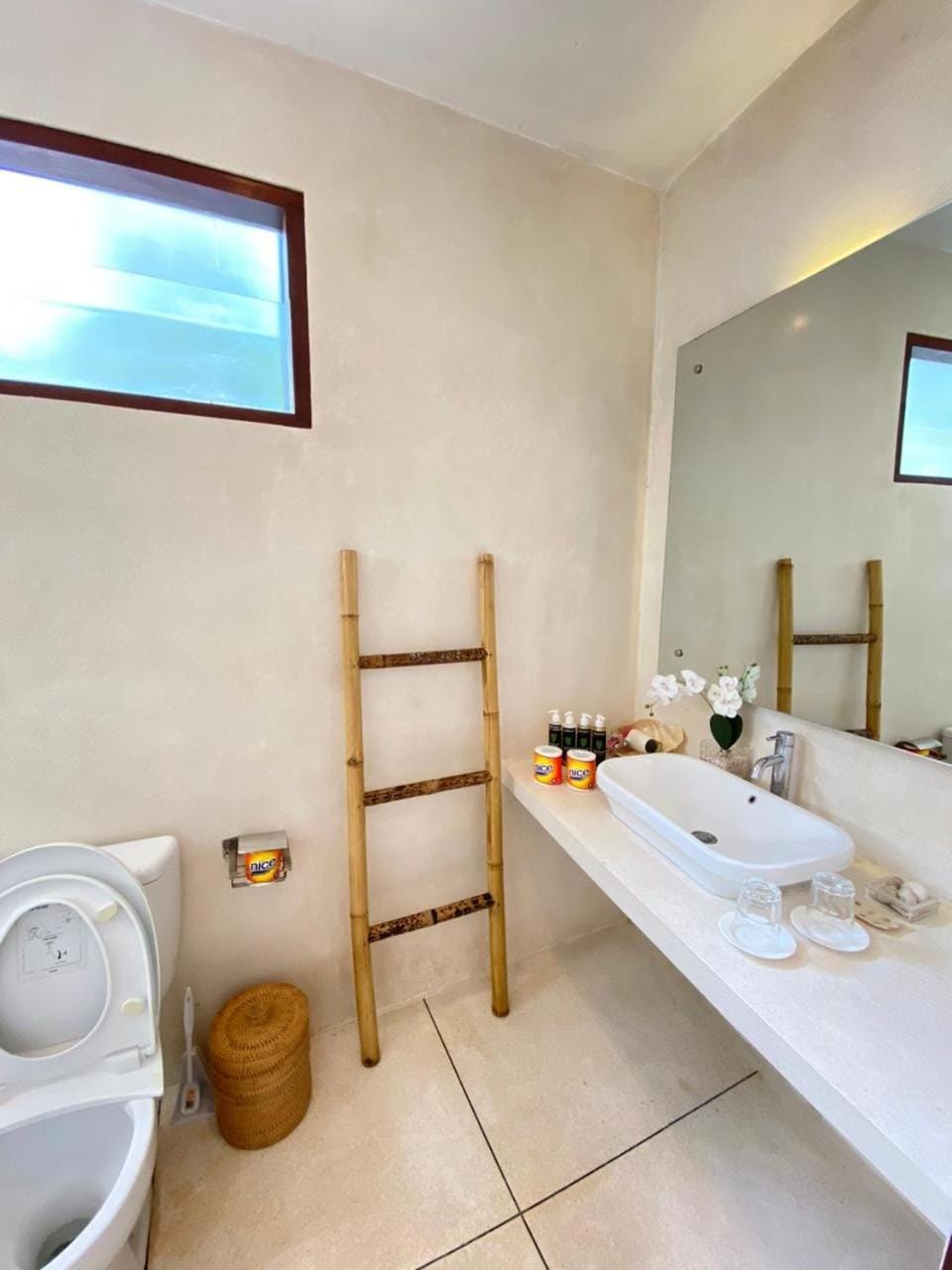 Villa Collard Bed and Breakfast in Batu Layar