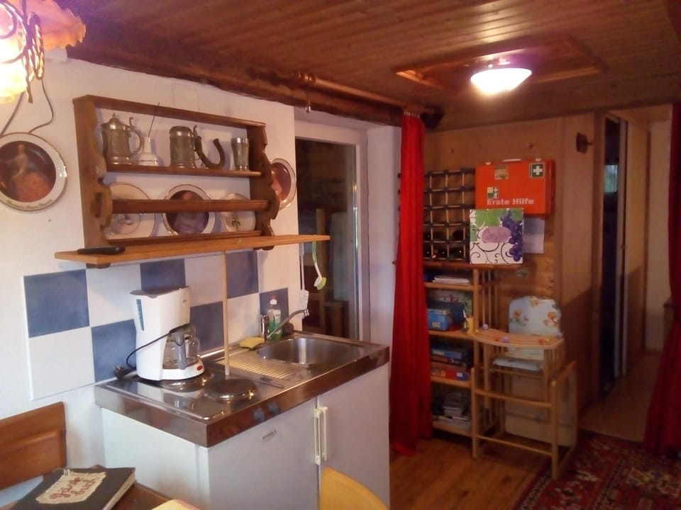 Kitchen or kitchenette, Lounge or bar, Decorative detail