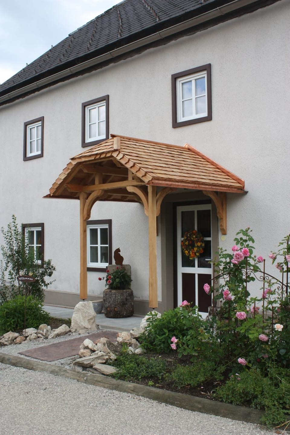 Property building, Facade/entrance