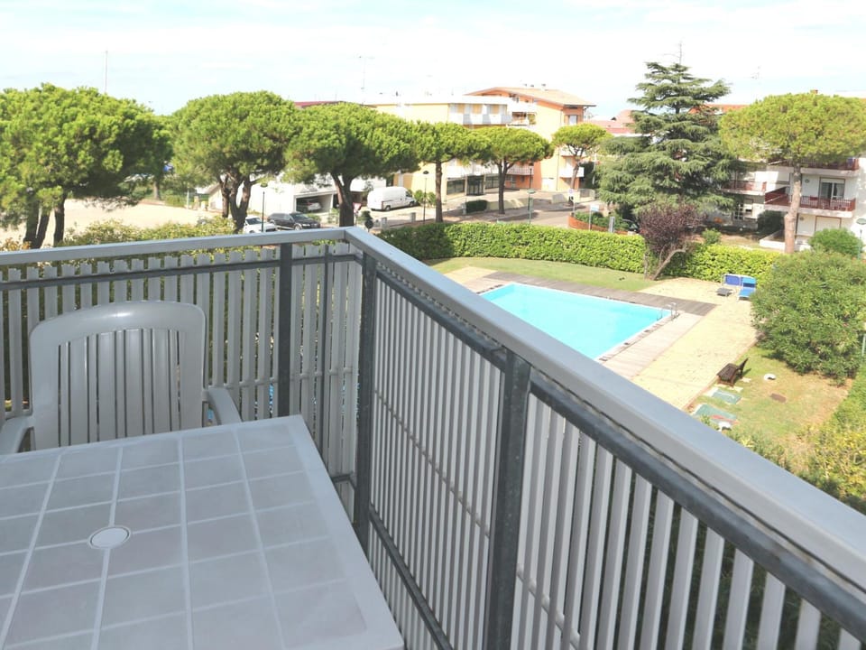 Balcony/Terrace, Pool view