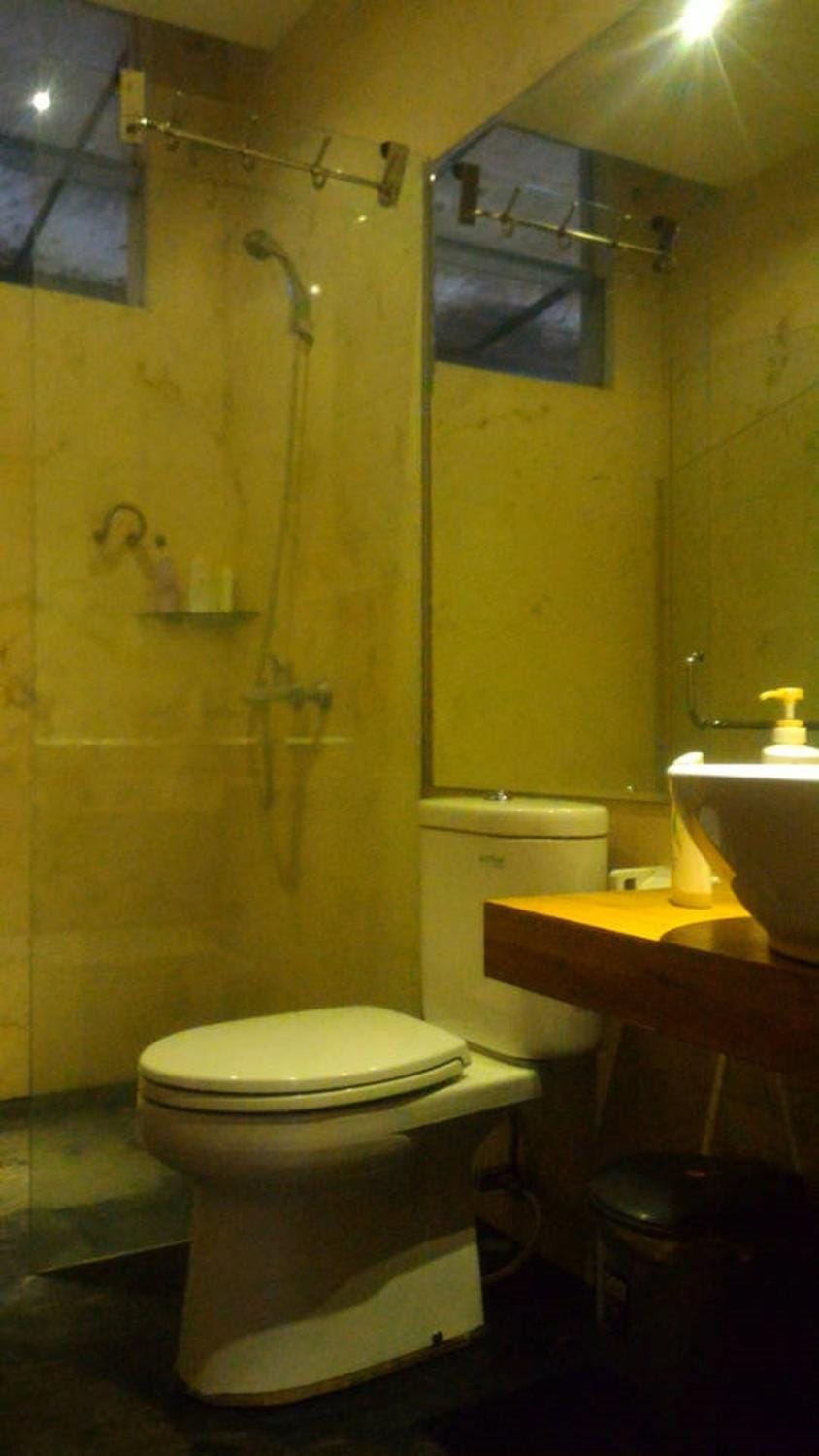 Ronia Mountain Villa Lembang Bed and Breakfast in Lembang