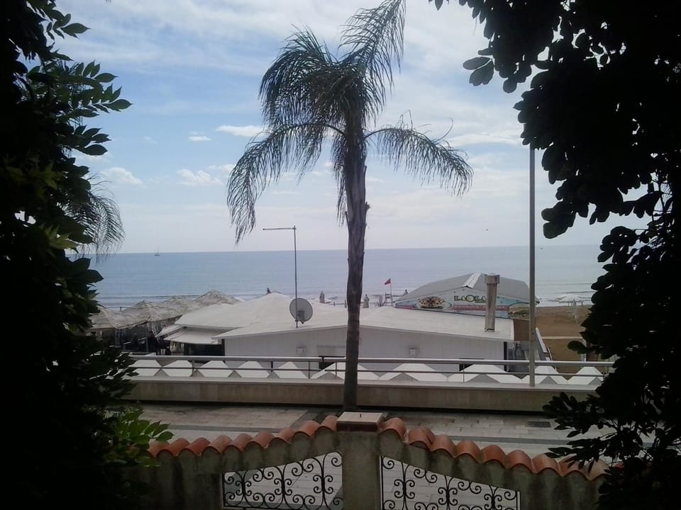 Balcony/Terrace, Beach