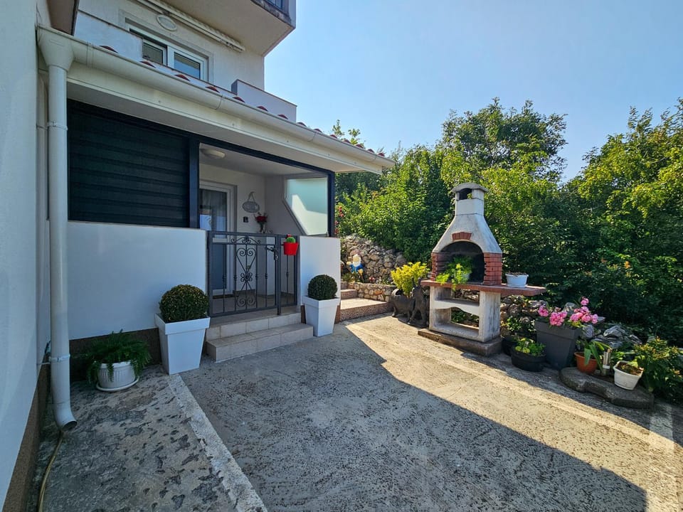 Apartments Maja i Ante Apartment in Lika-Senj County