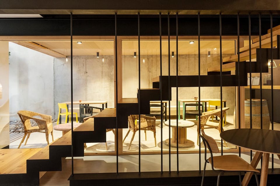 Lounge or bar