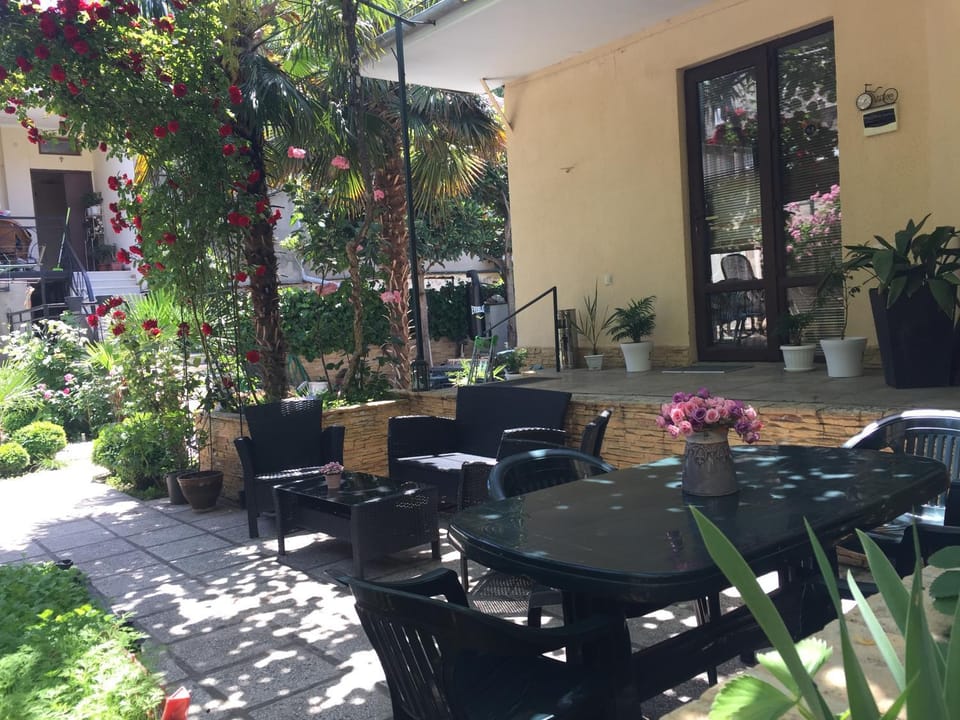 Summer, Garden, Balcony/Terrace, Balcony/Terrace, On site