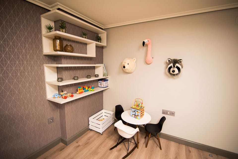 Communal lounge/ TV room, Game Room, Lounge or bar, Area and facilities, Entertainment