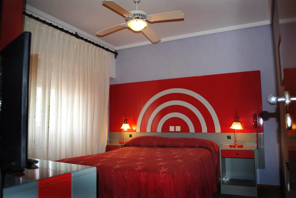Bed, Sea view