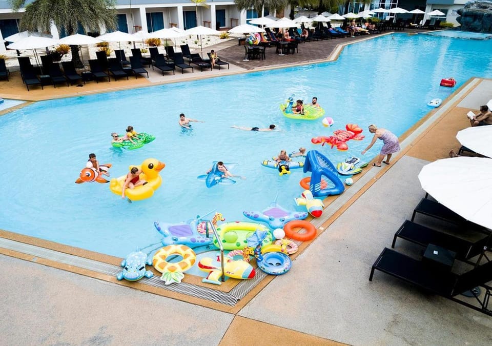 Swimming pool