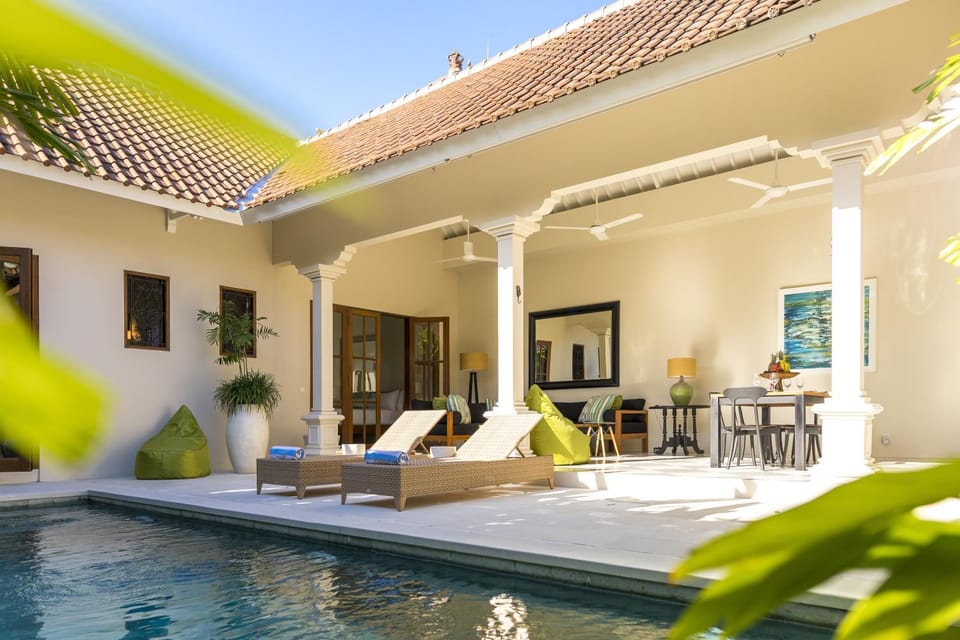 Patio, Garden, Balcony/Terrace, Kitchen or kitchenette, Living room, Seating area, Dining area, Bedroom, Swimming pool, Swimming pool