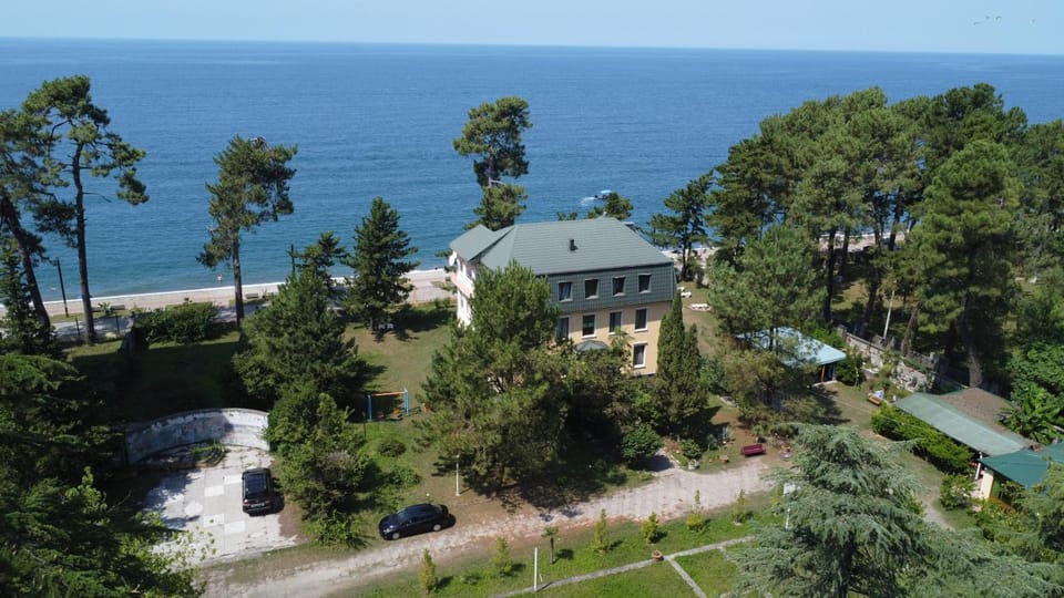 Property building, Bird's eye view
