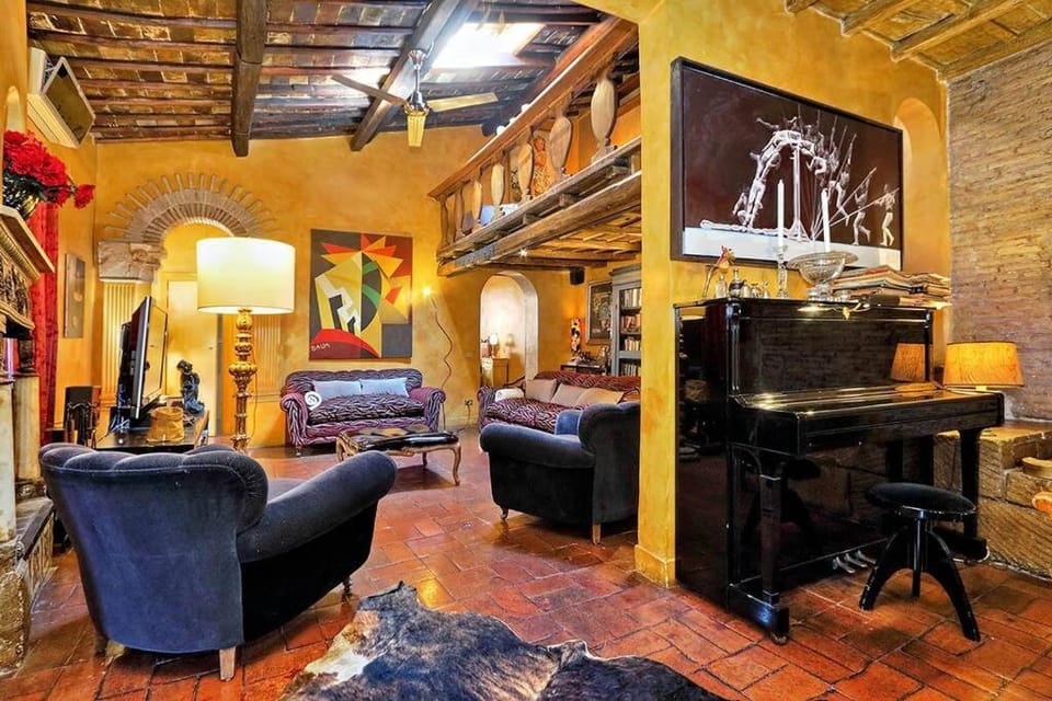 Spectacular Luxury Flat in Trastevere Apartment in Rome
