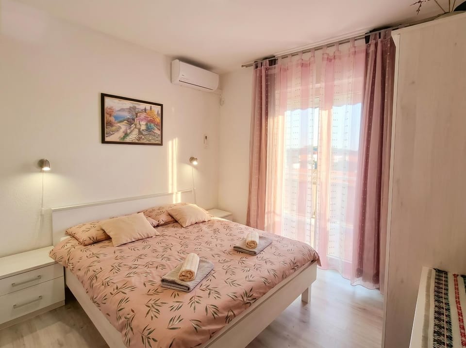 Apartment Ivan & Kate - Easy Self Check-In Apartment in Dubrovnik