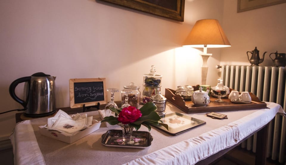 Coffee/tea facilities