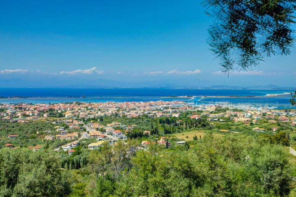 City view, Garden view, Sea view