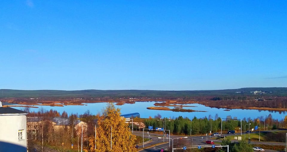 Neighbourhood, Natural landscape, Autumn, River view