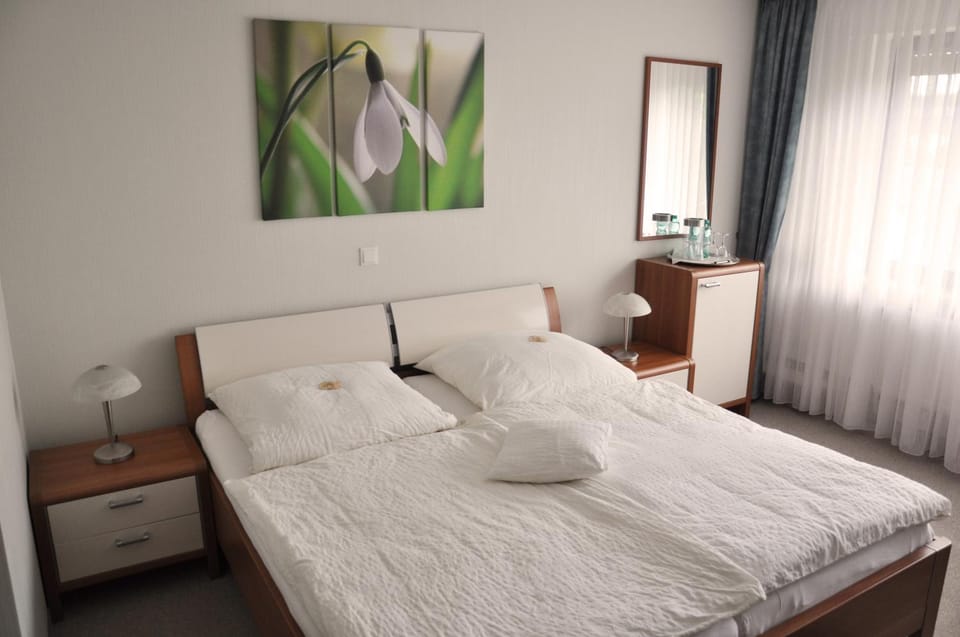 Effelder Bürgerstube Hotel in Limburg (province)