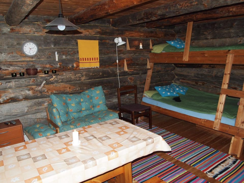bunk bed