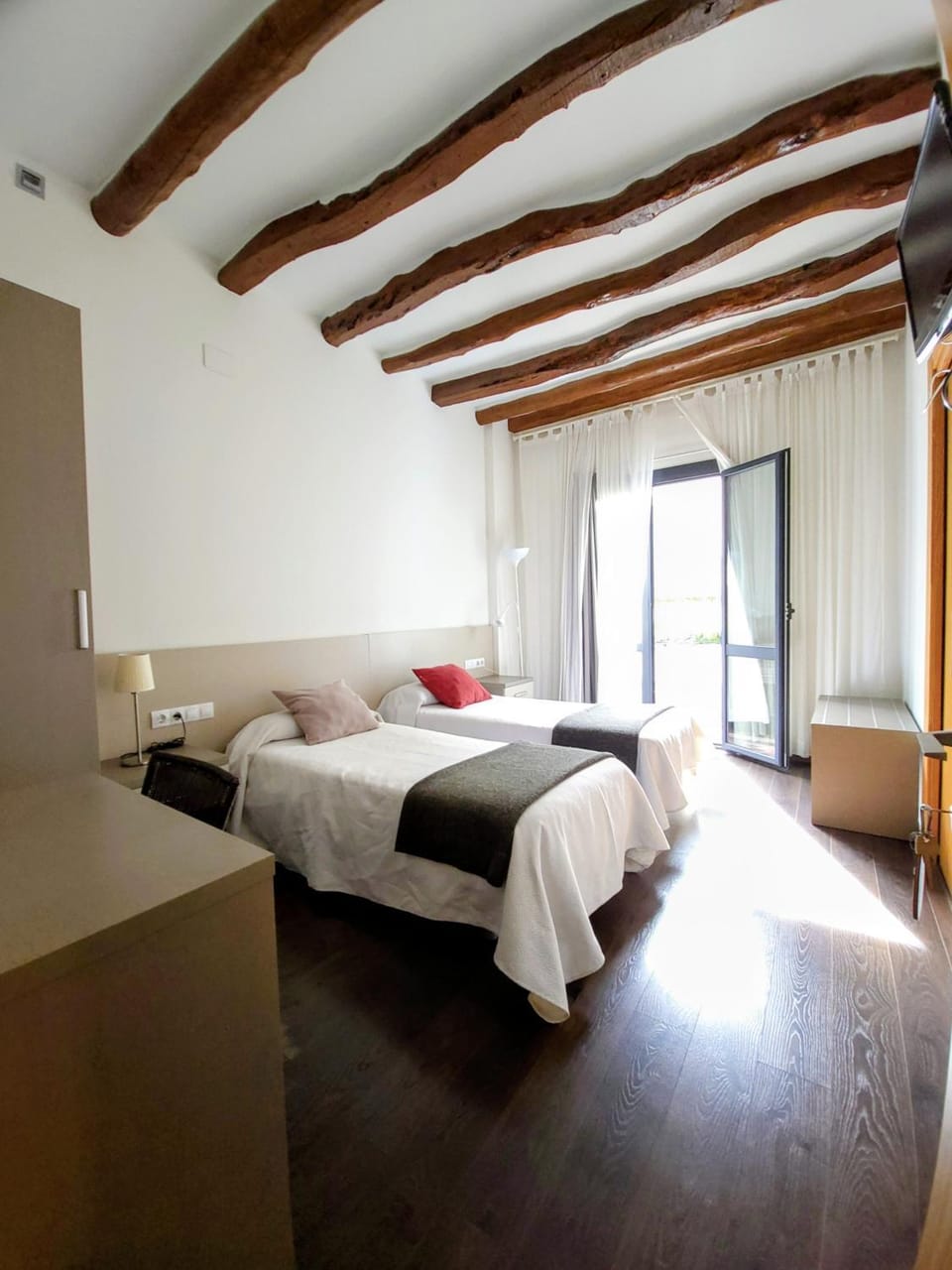 Hostal Agrobotiga 7 de Ribera Bed and Breakfast in Costa Daurada