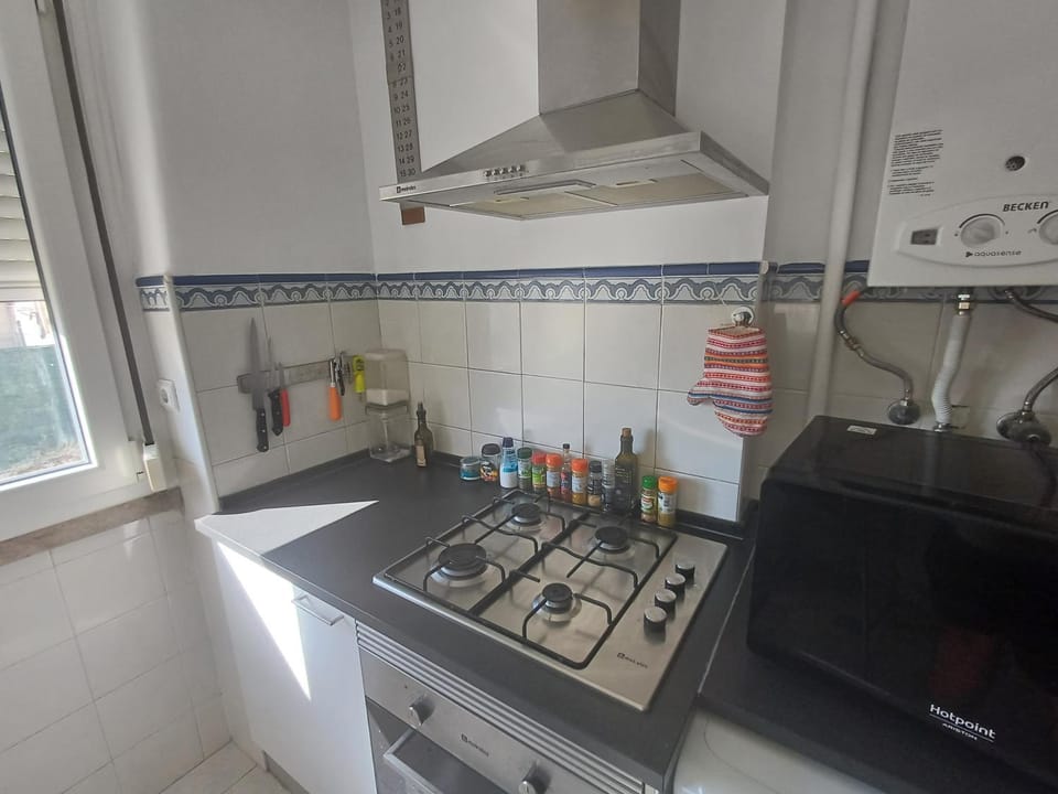 Amoreira Room I and II Vacation rental in Lisbon