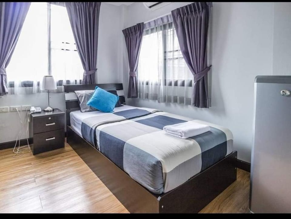Property building, Photo of the whole room