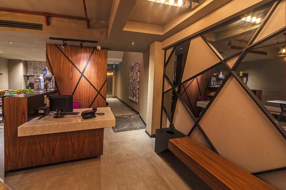 Facade/entrance, Lobby or reception, Street view