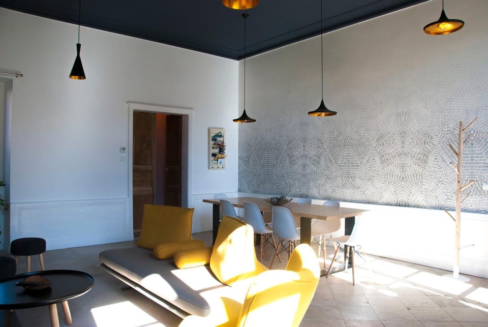 Living room, Dining area