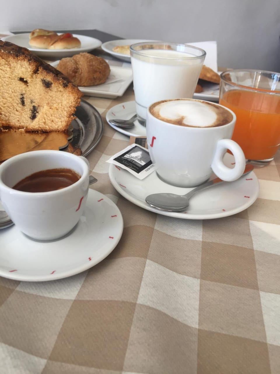 On site, Food, Italian breakfast