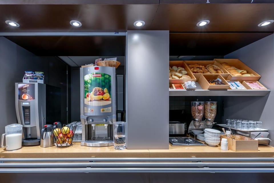 Buffet breakfast