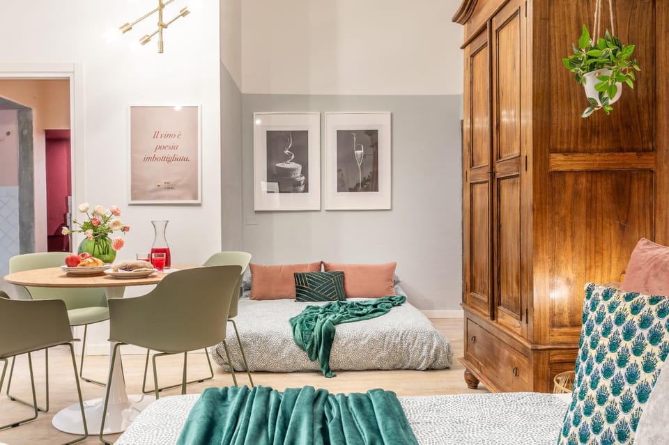 Dining area, Bedroom