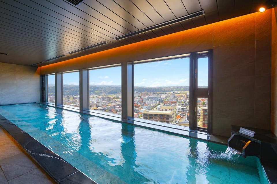 Bathroom, Public Bath